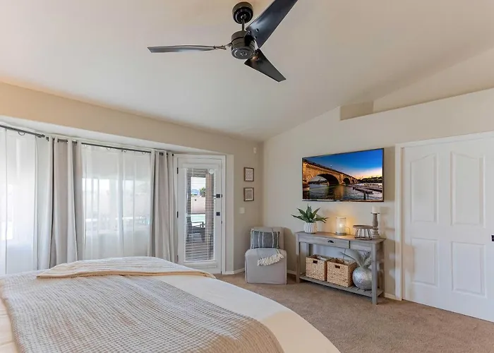 Holiday home Centrally Located Havasu W/ Huge Patio! Lake Havasu City